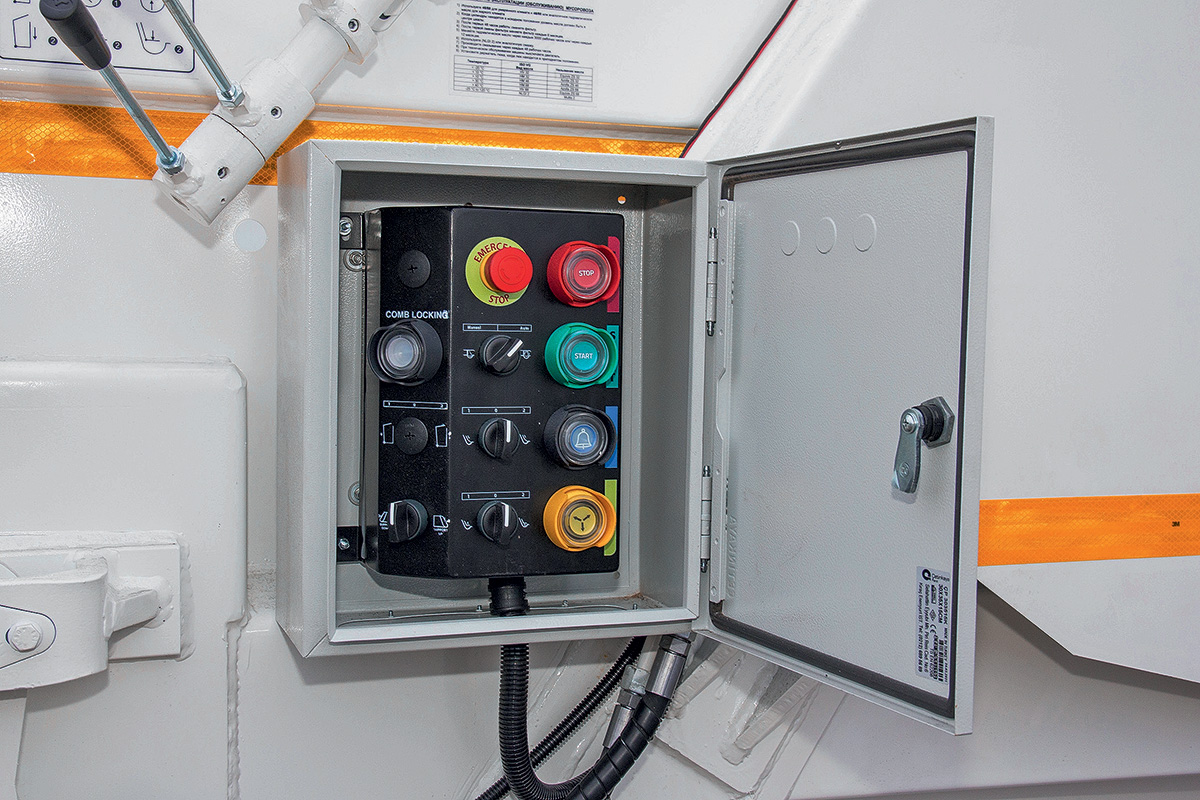 Турецкое с  японским, или как в России мусоровоз на шасси Isuzu сделали